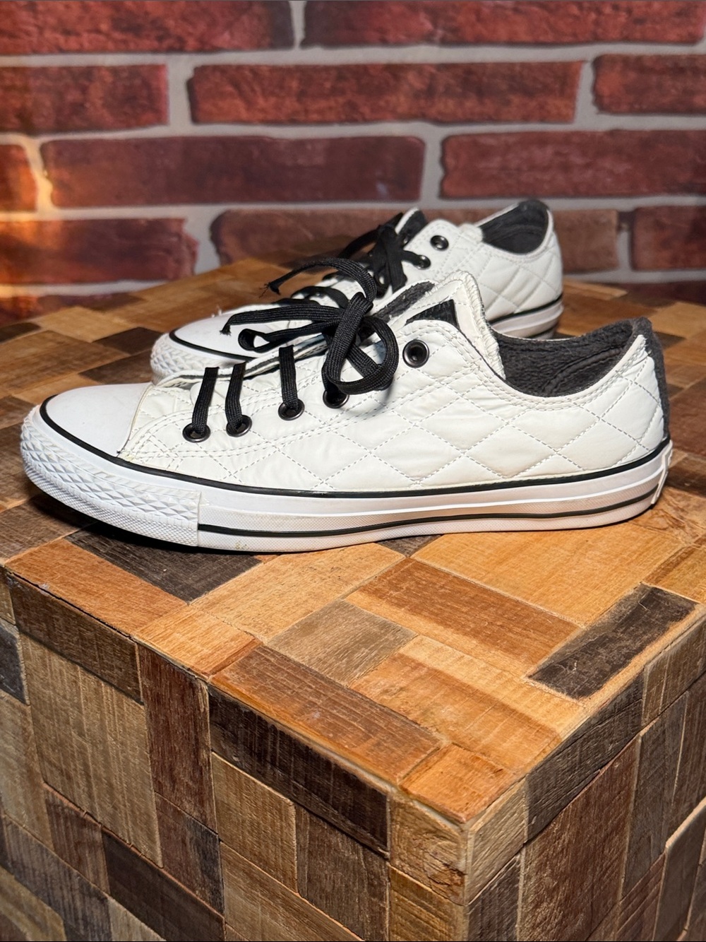 👟 Chuck Taylor Quilted Sneakers — White/Black — Sz 9 Women’s 40 EU